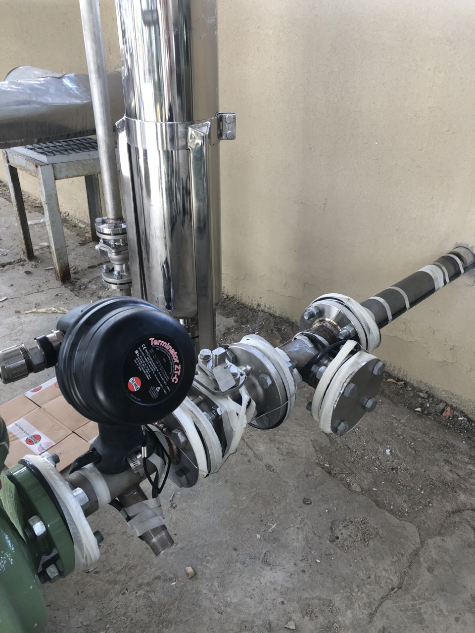 Khái niệm Heat tracing – Tại sao mọi nhà máy hóa chất đều cần hệ thống này?