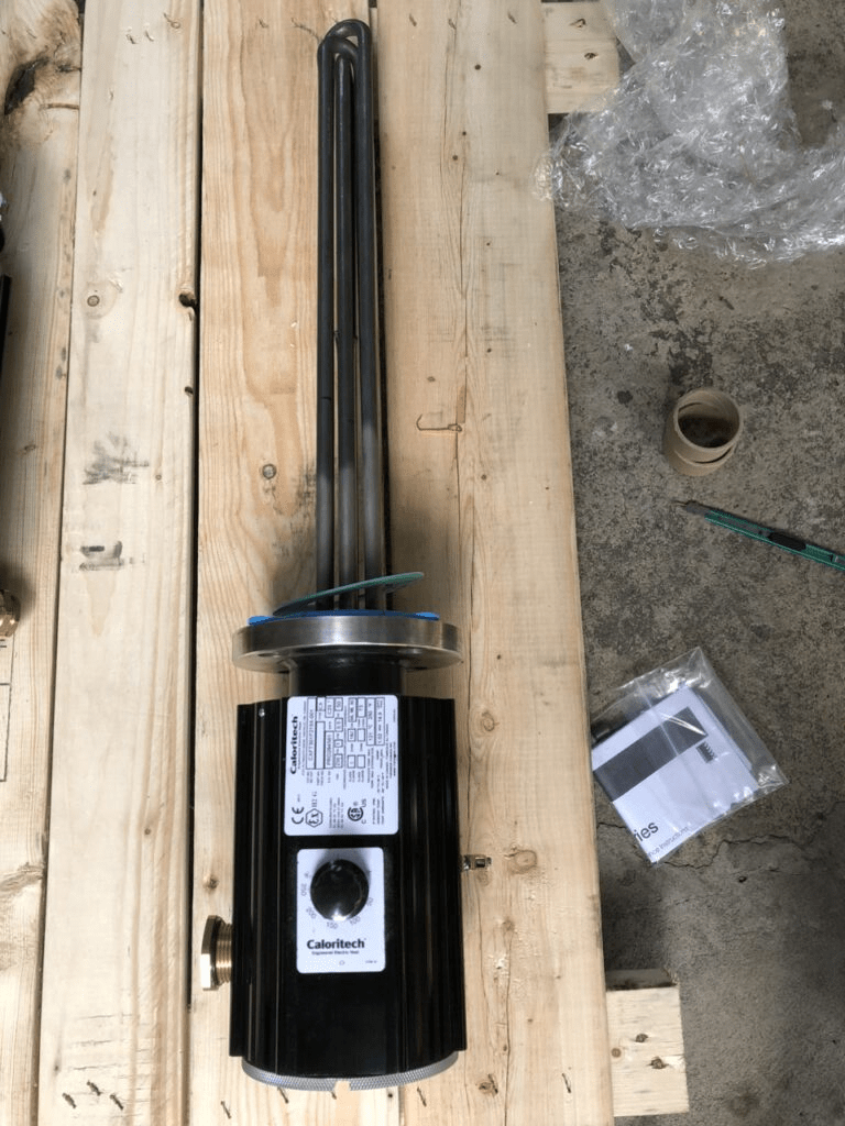 Hướng Dẫn Lựa Chọn và Lắp Đặt Bộ Gia Nhiệt CXI 20256-01 Caloritech Chuẩn Kỹ Thuật cho Bể&nbsp;Chứa