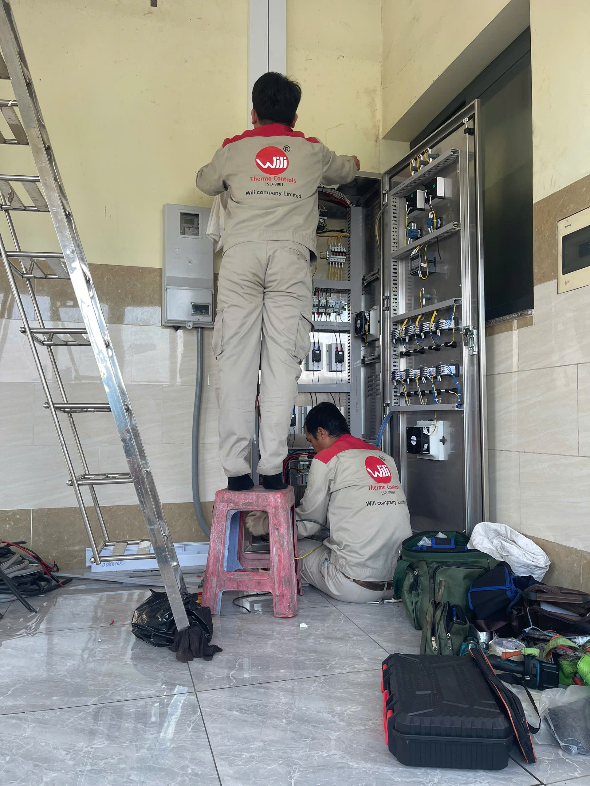 Kéo Dài Tuổi Thọ và Đảm Bảo Hoạt Động Của Cáp Sưởi Điện Thermon